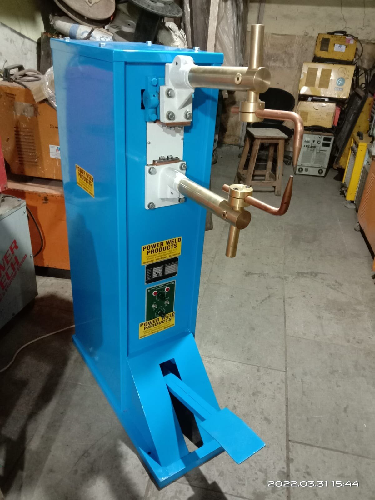 Foot-Operated Spot Welding Machine
